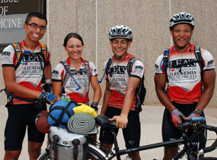 Photo of Alex, Loureen, Arturo, and Stacy