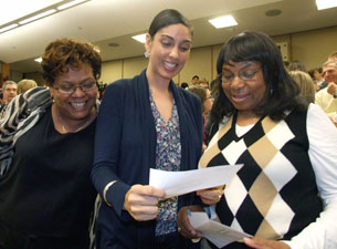 Photo of Aurora Dibner and Amy O'Callaghan