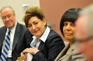 Incoming UConn President, Susan Herbst, meets with senior team leaders from the Health Center