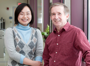 Photo of Ling-Ling Chen and Gordan Carmichael